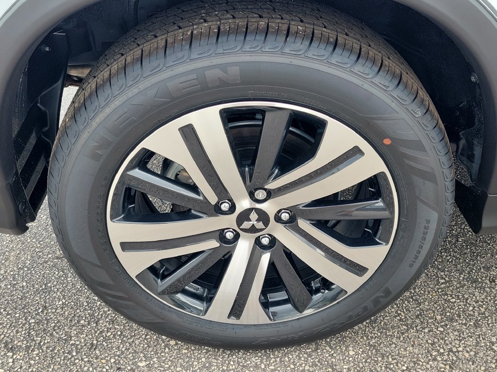 New 2026 Mitsubishi Outlander Sport ES AWD/4WD image 5
