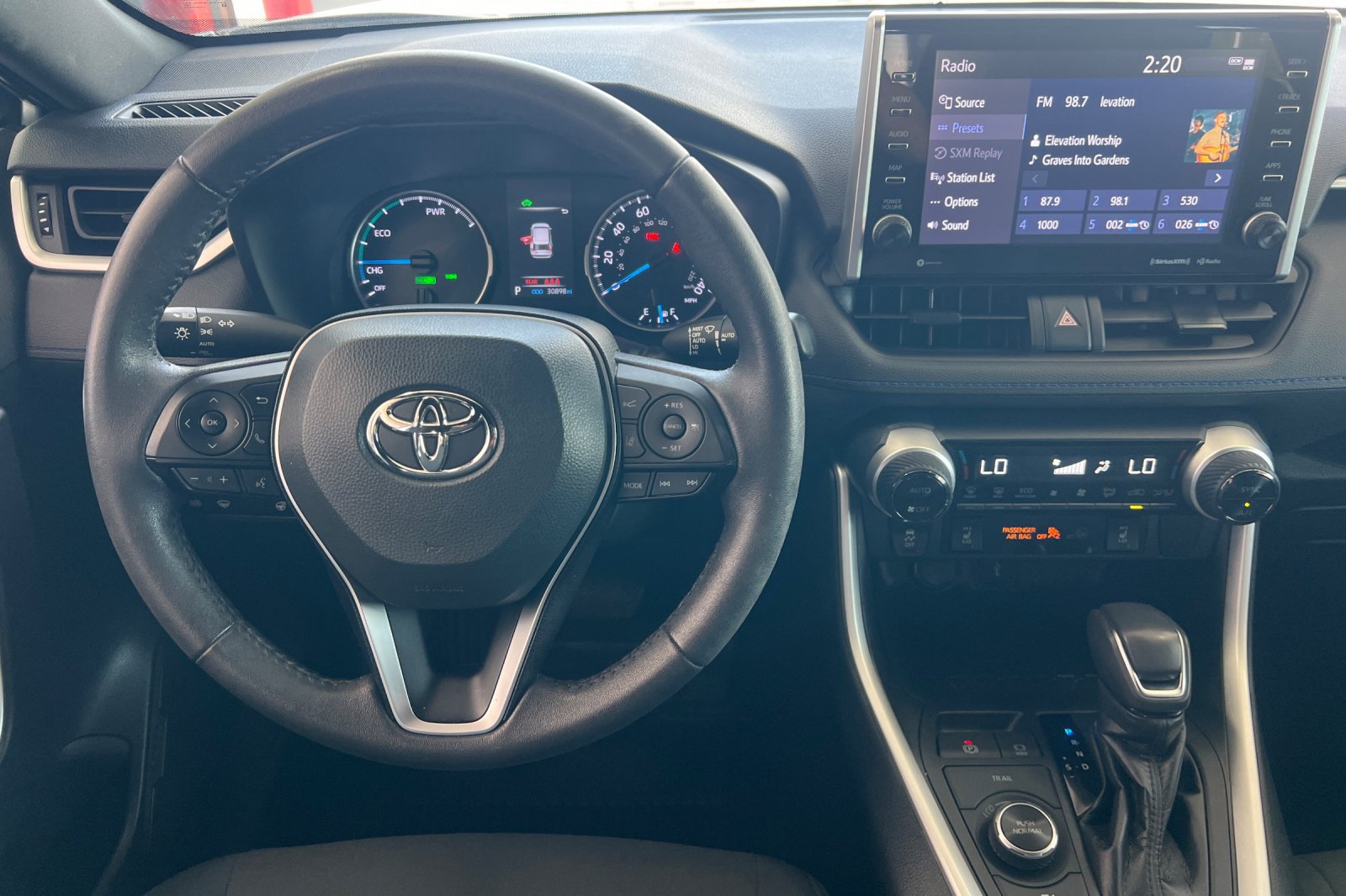 Certified 2022 Toyota RAV4 SE w/ Convenience Package AWD/4WD image 11