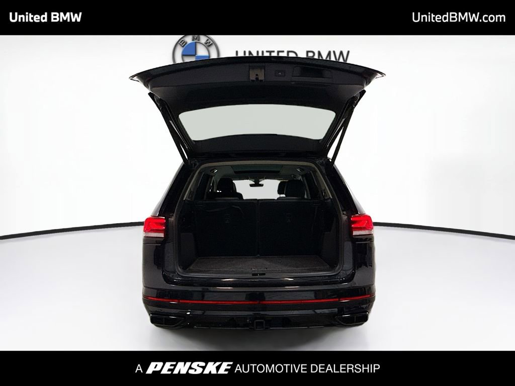 Used 2023 Volkswagen Atlas SEL R-Line AWD/4WD image 15