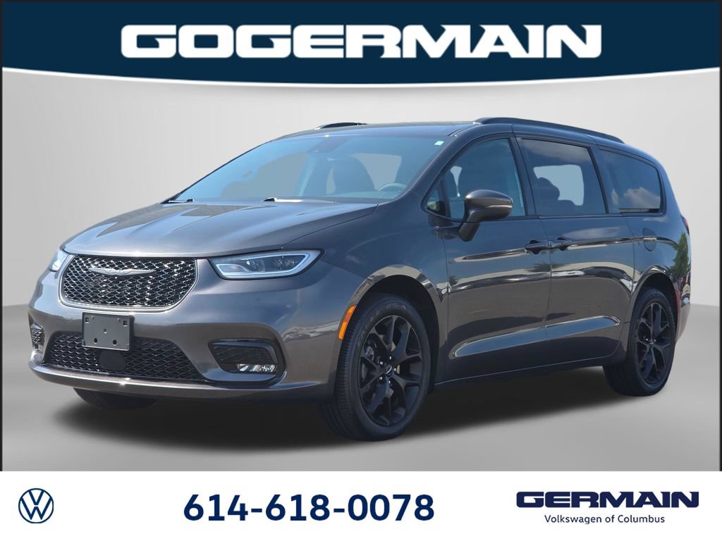Used 2023 Chrysler Pacifica Touring-L w/ S Appearance Package