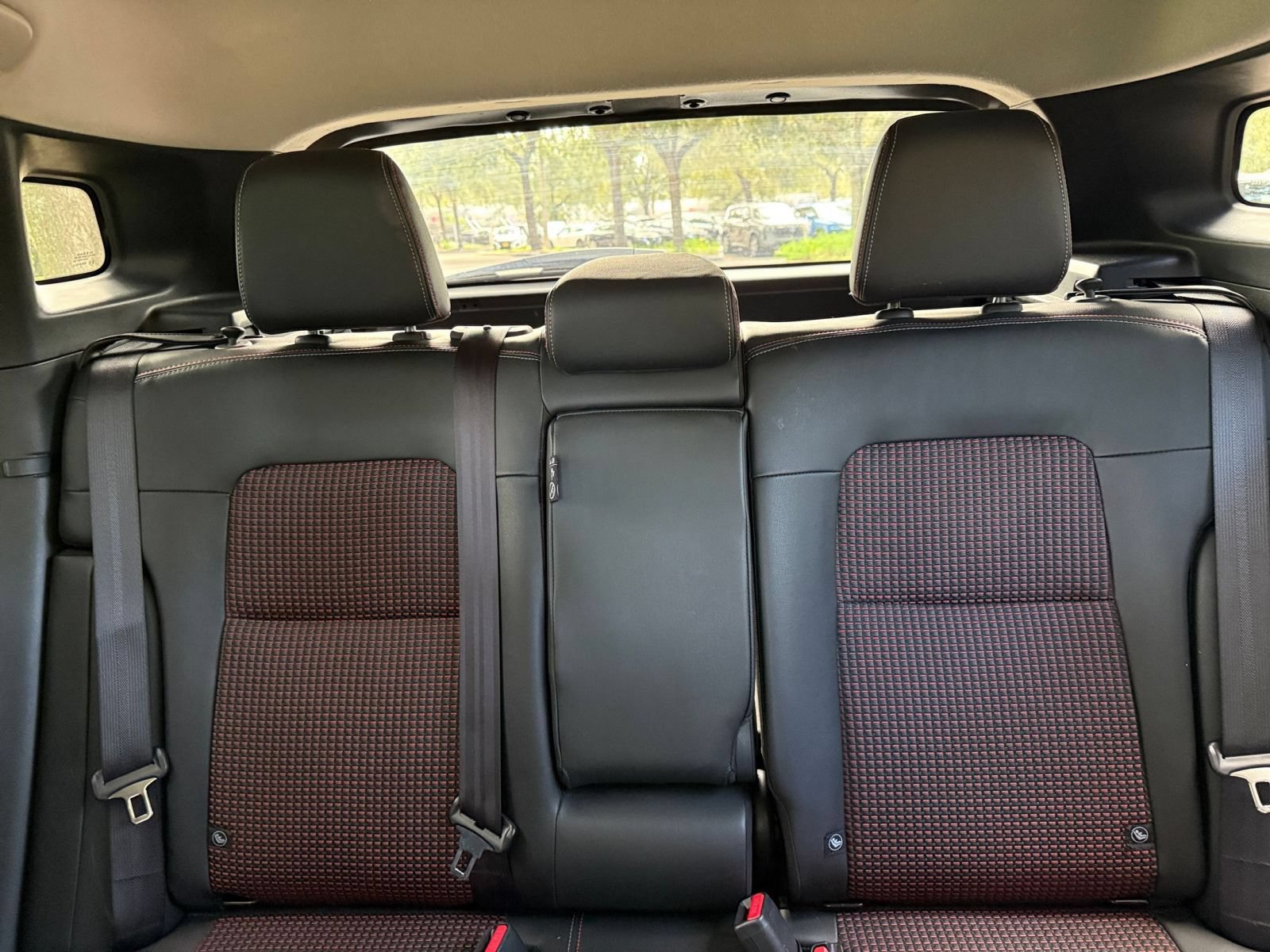 Used 2026 Nissan Kicks SR FWD image 34