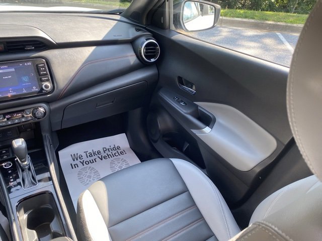 Used 2022 Nissan Kicks SR w/ Premium Package image 31