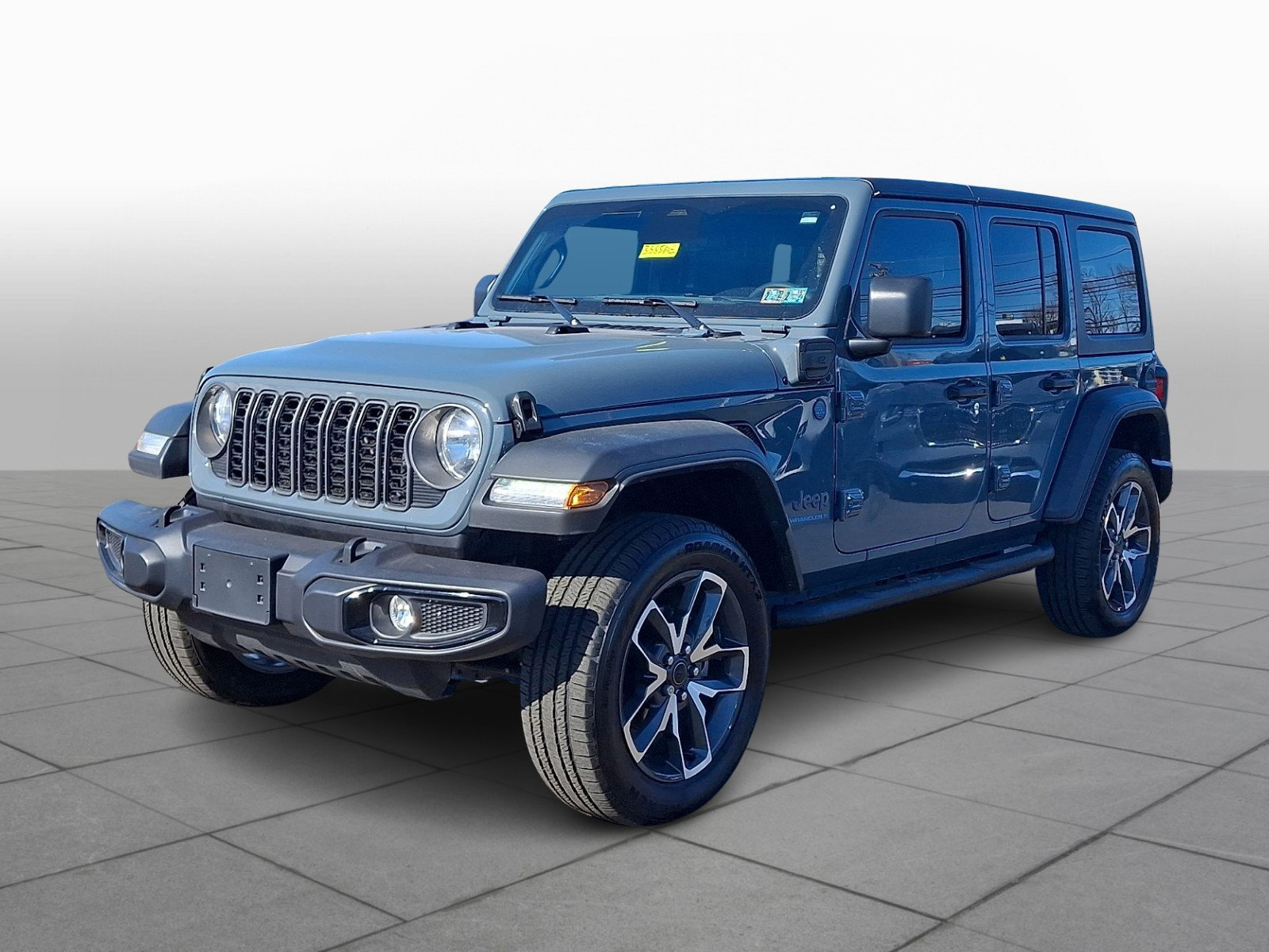 Used 2025 Jeep Wrangler Unlimited Sport S 4xe image 4