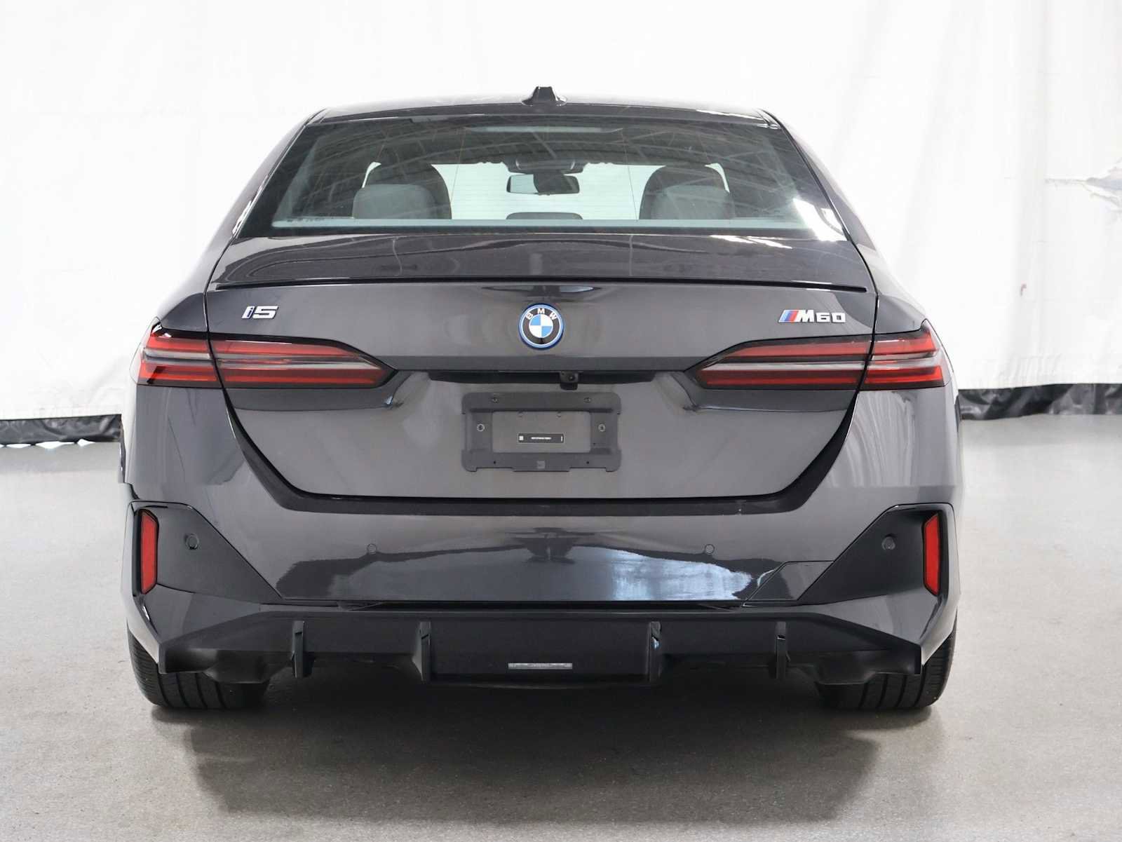 Used 2025 BMW i5 M60 w/ Premium Package AWD/4WD image 7