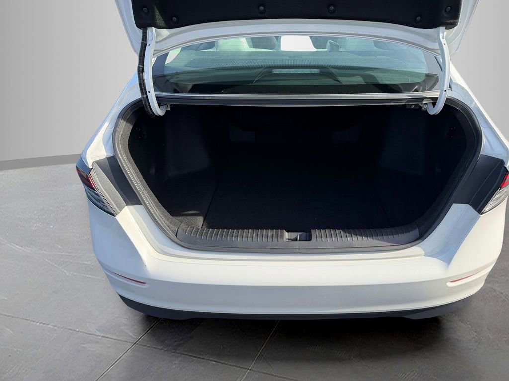 Used 2023 Honda Accord LX image 8