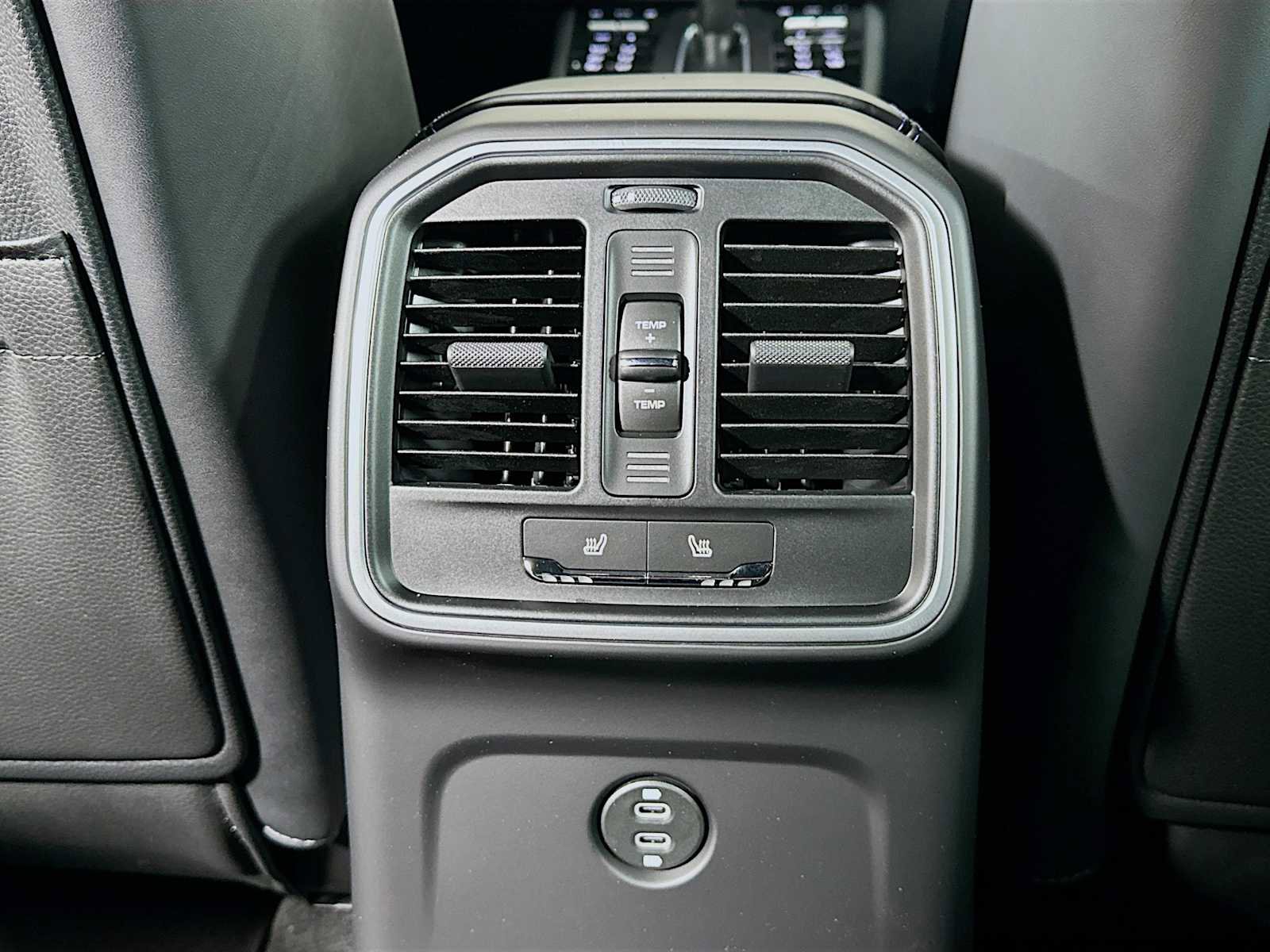 New 2026 Porsche Macan S image 26