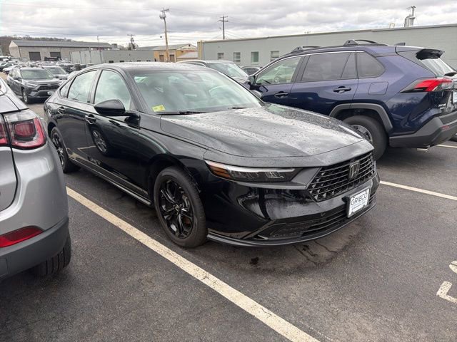 Used 2025 Honda Accord SE