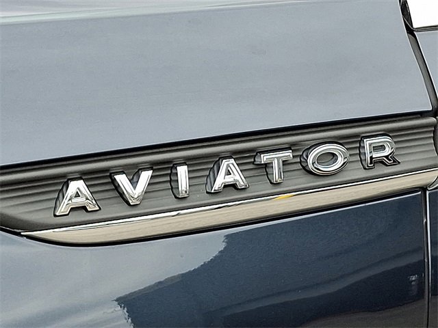 Used 2023 Lincoln Aviator Reserve w/ Equipment Group 201A image 32