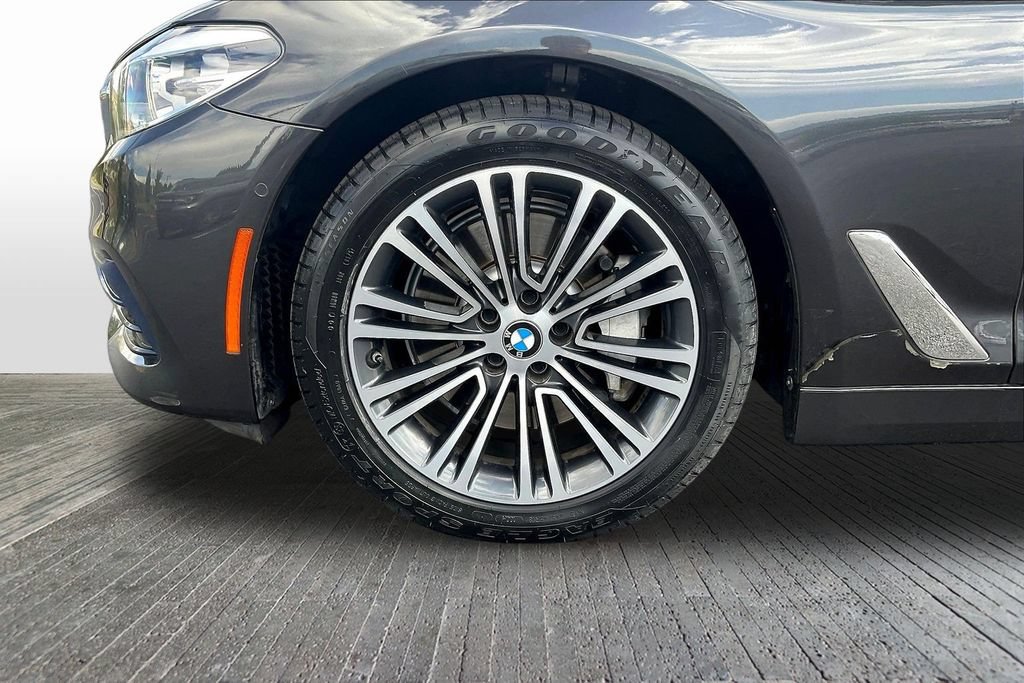 Used 2019 BMW 540i xDrive w/ Convenience Package AWD/4WD image 33