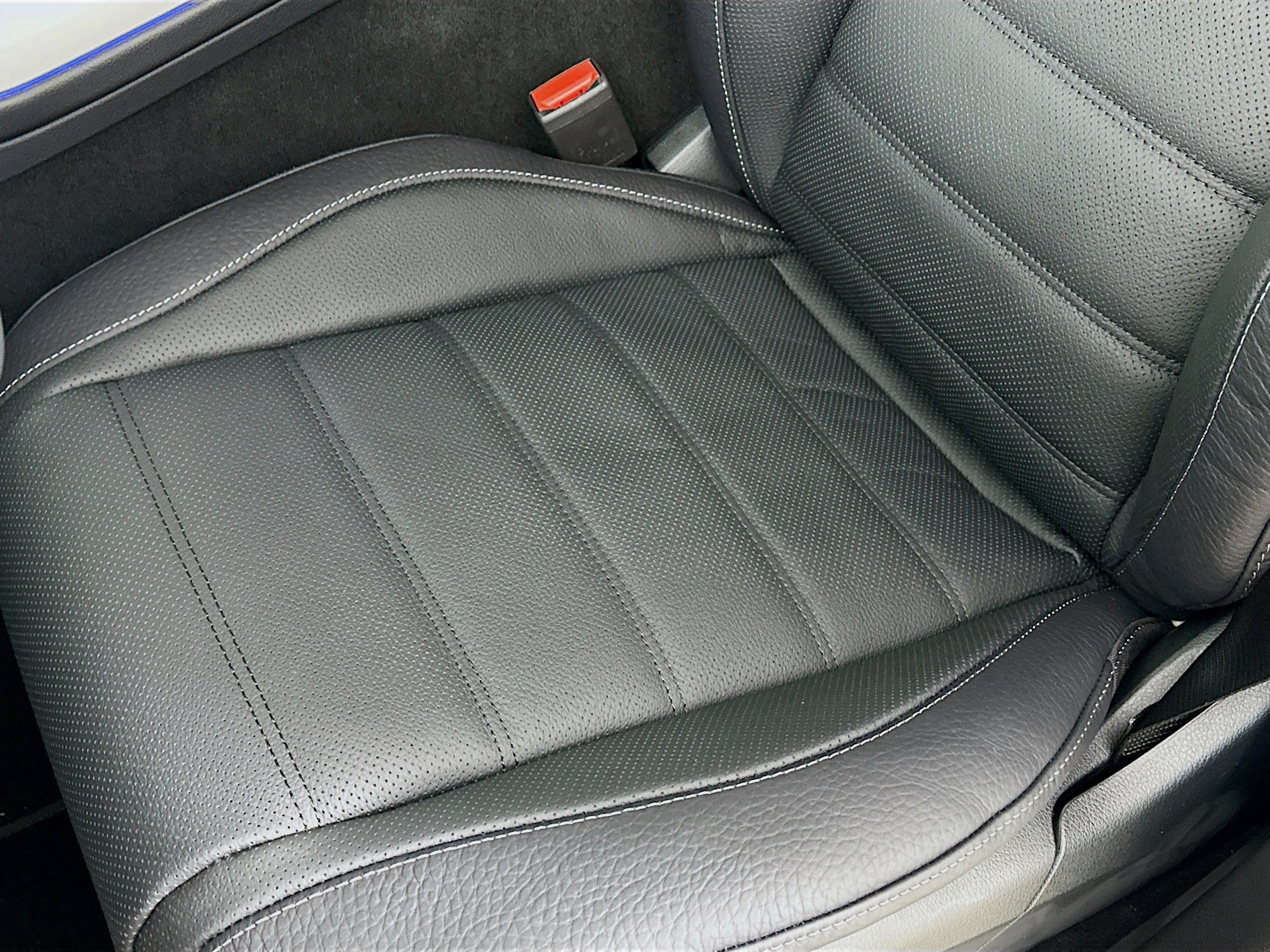Used 2026 Mercedes-Benz GLS 450 4MATIC image 25
