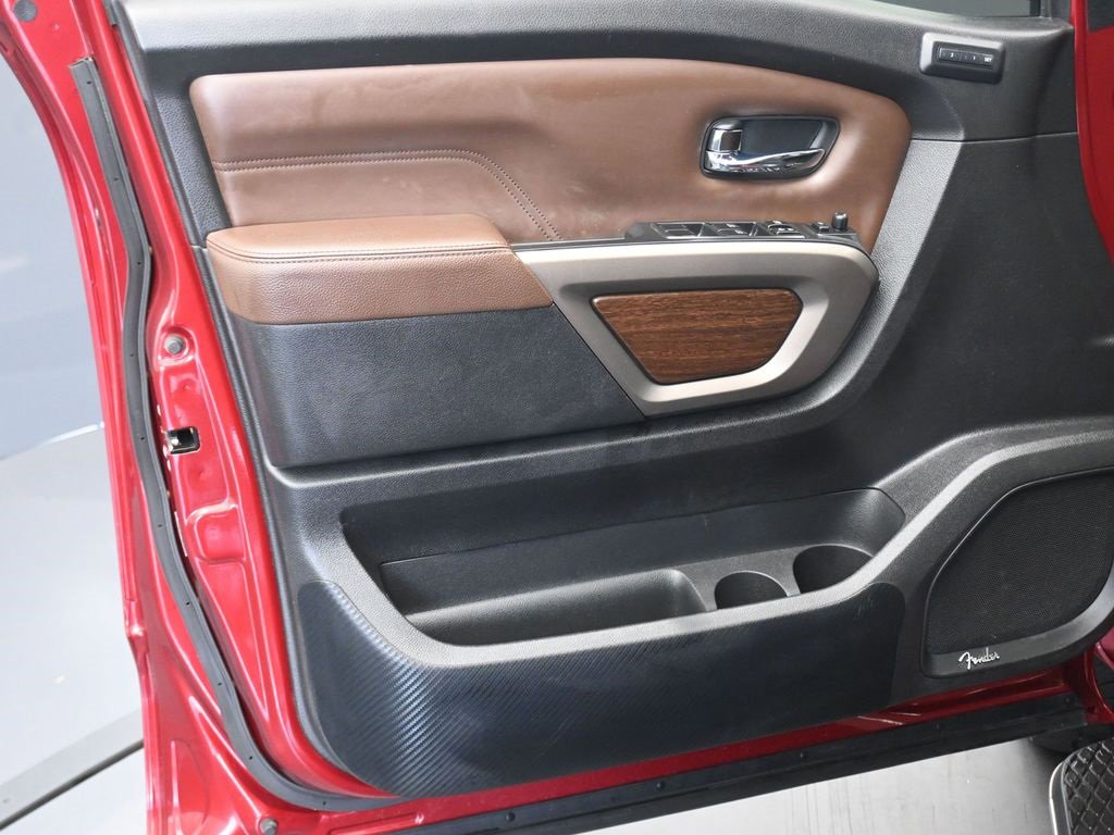 Used 2021 Nissan Titan Platinum Reserve w/ Moonroof Package image 10