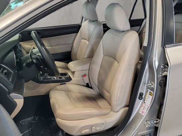 Used 2019 Subaru Outback 2.5i Limited w/ Popular Package #2 AWD/4WD image 10
