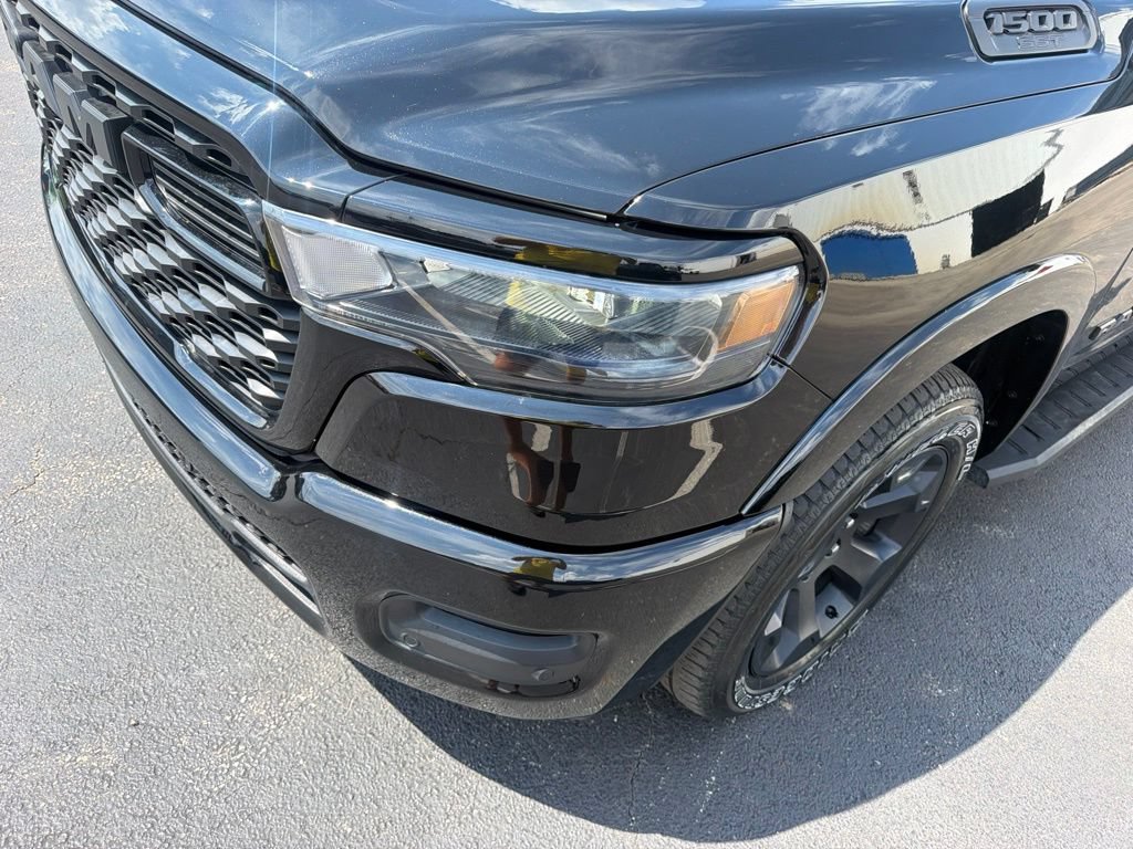 Used 2025 RAM 1500 Big Horn AWD/4WD image 17