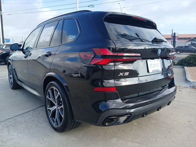 New 2026 BMW X5 xDrive50e image 8