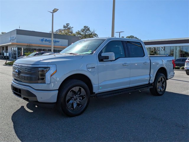 Certified 2023 Ford F150 Lightning Lariat w/ Tow Technology Package image 8