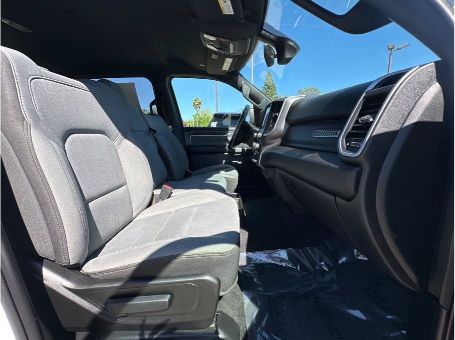 Used 2022 RAM 1500 Big Horn AWD/4WD image 11