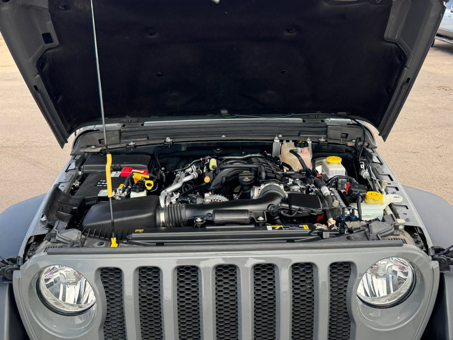 Used 2022 Jeep Wrangler Sport AWD/4WD image 20