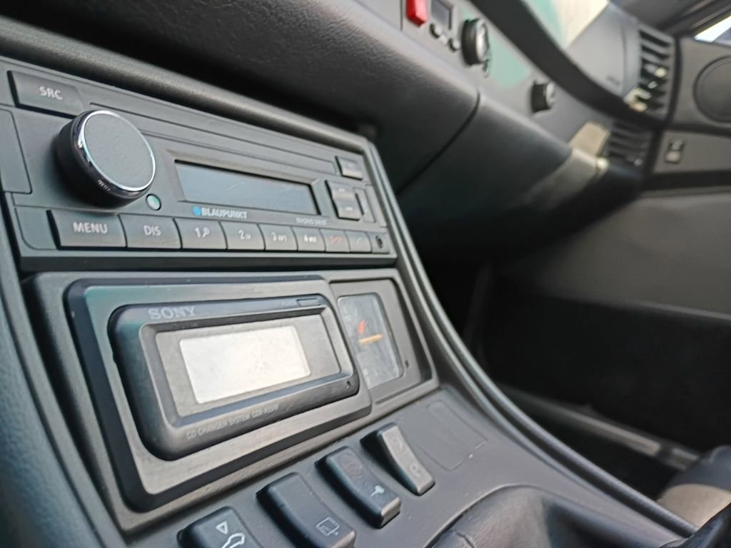 Used 1994 Porsche 968 Coupe RWD image 22