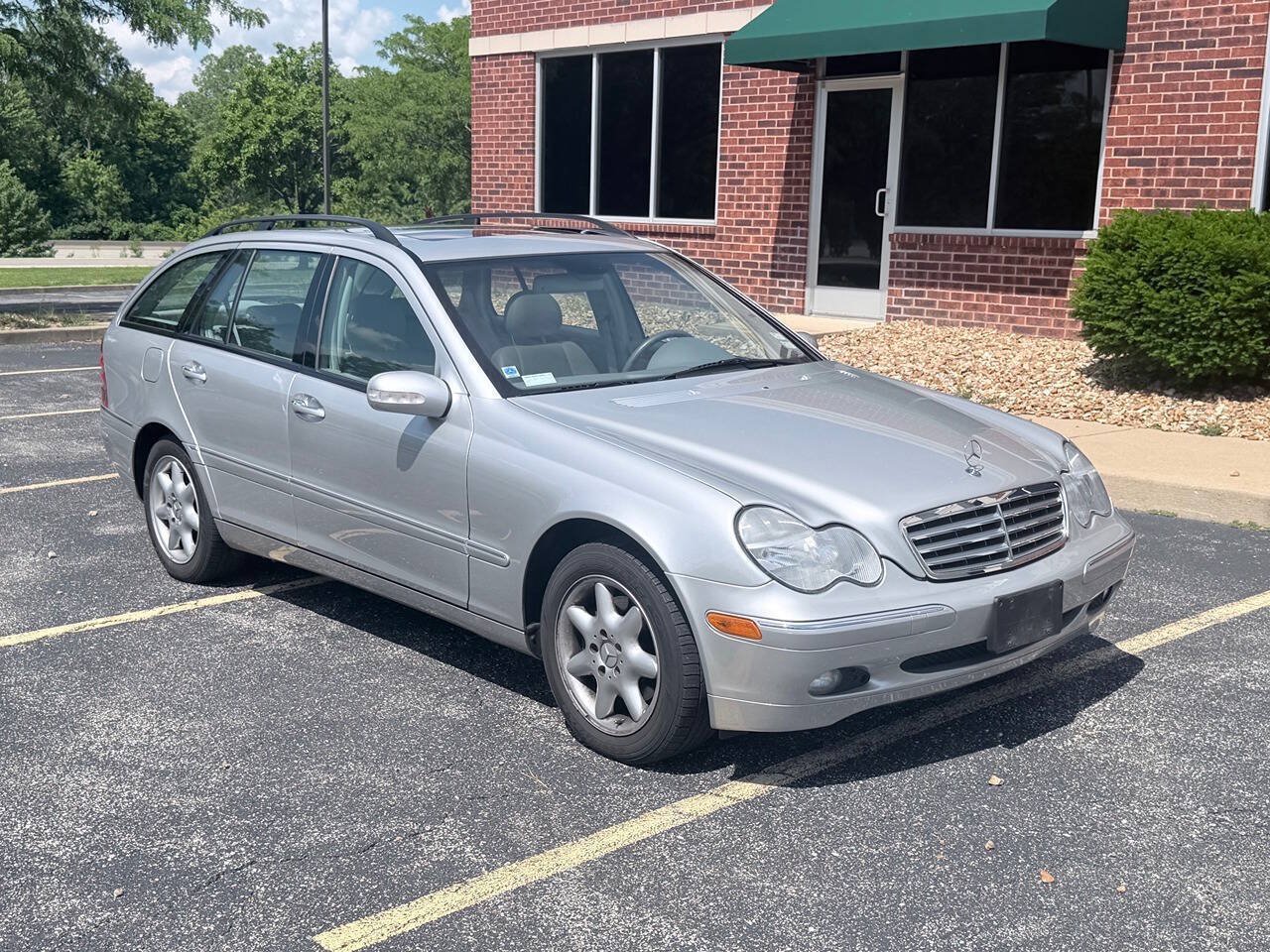 Used 2003 Mercedes-Benz C 320 Wagon image 4