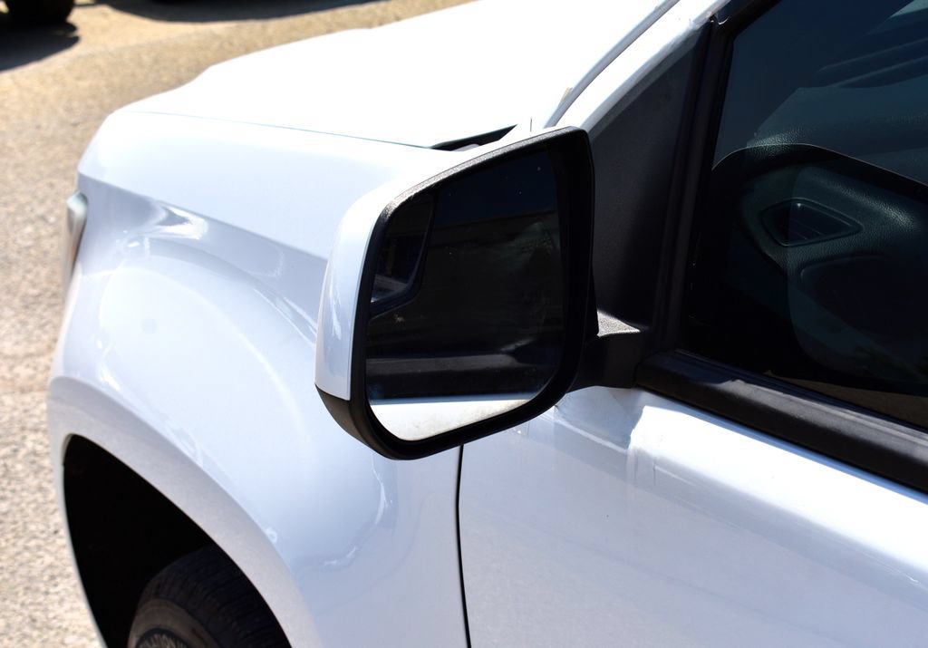 Used 2022 Chevrolet Colorado LT w/ Fleet Safety Package RWD image 14