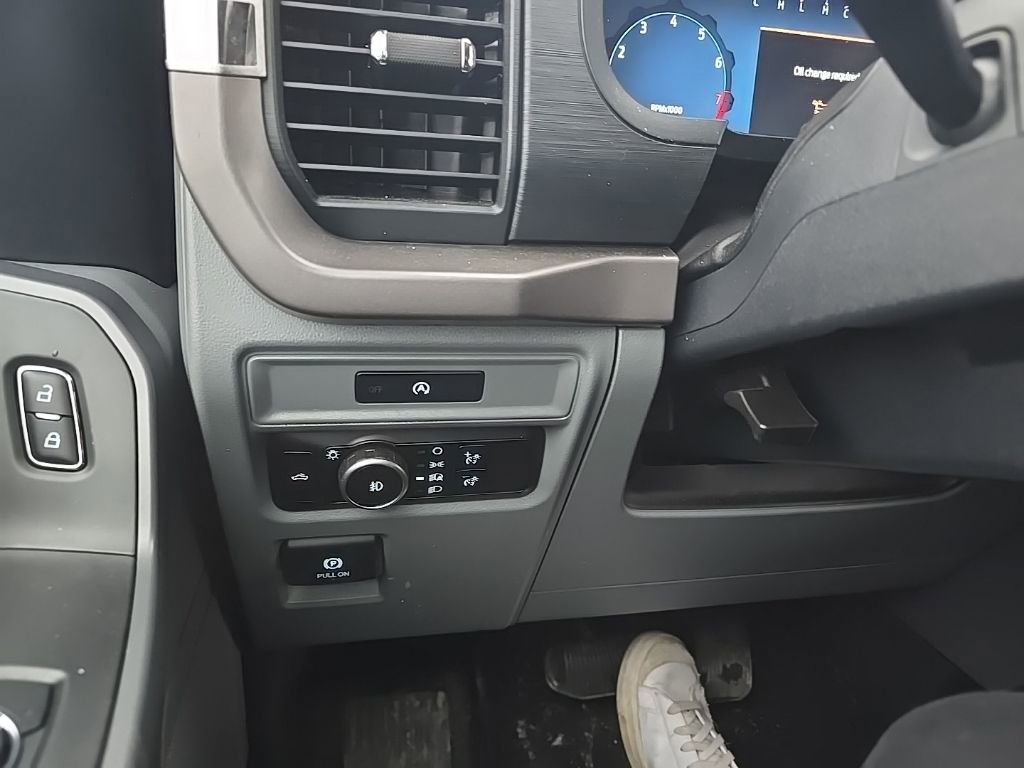 Used 2025 Ford F150 XLT w/ Equipment Group 301A Standard image 17