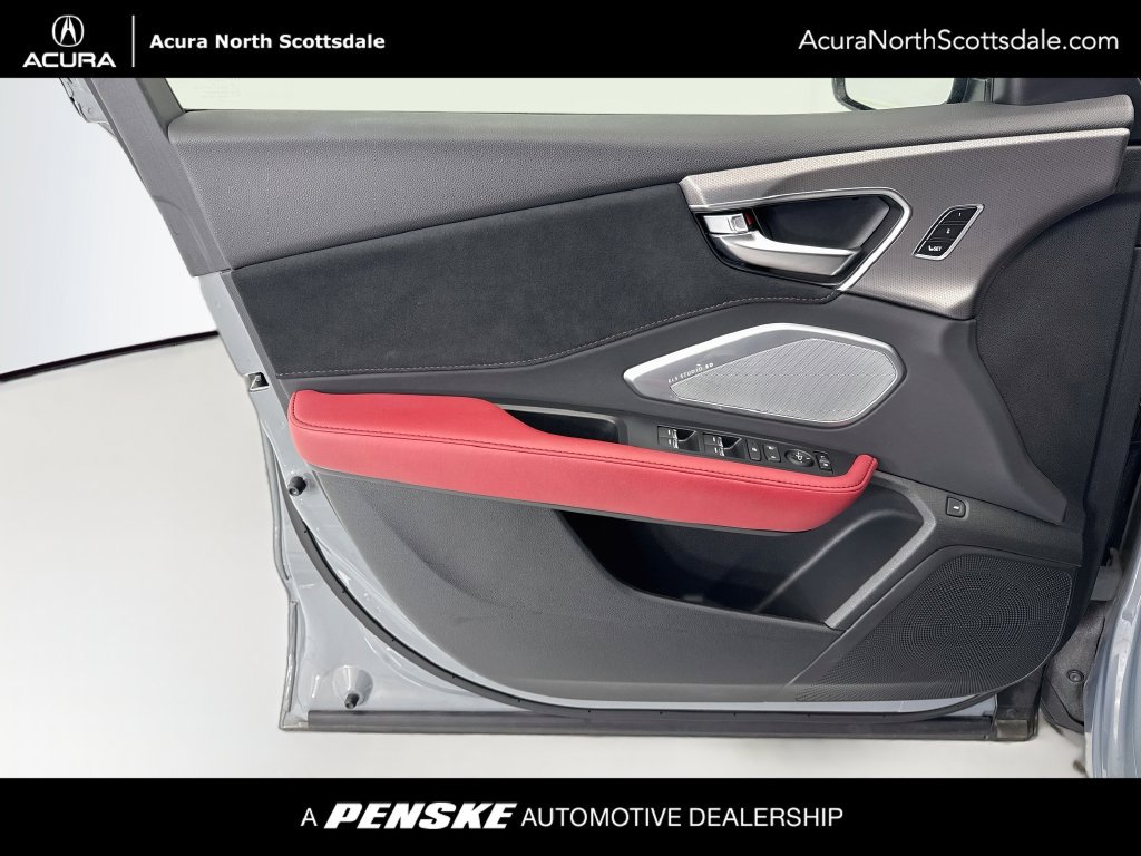 Certified 2025 Acura RDX w/ Advance Package AWD/4WD image 24