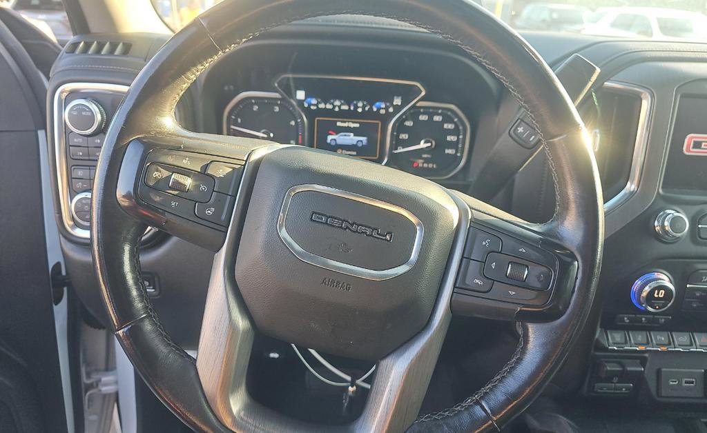 Used 2020 GMC Sierra 3500 Denali w/ Denali Ultimate Package AWD/4WD image 13