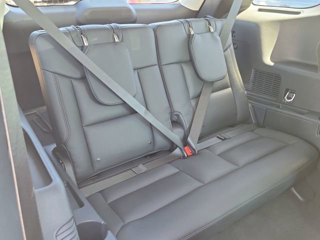 Used 2025 Ford Explorer Active RWD image 20