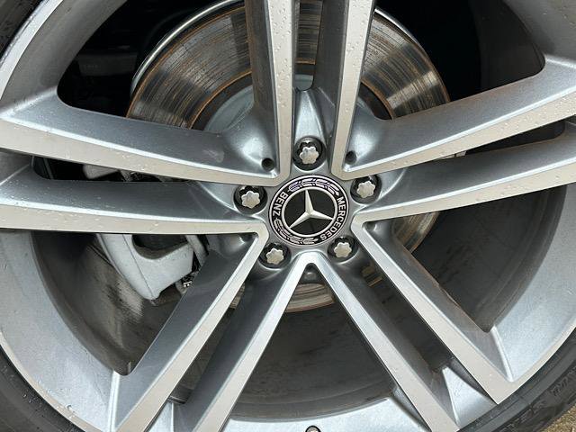 Used 2022 Mercedes-Benz GLE 450 4MATIC image 33