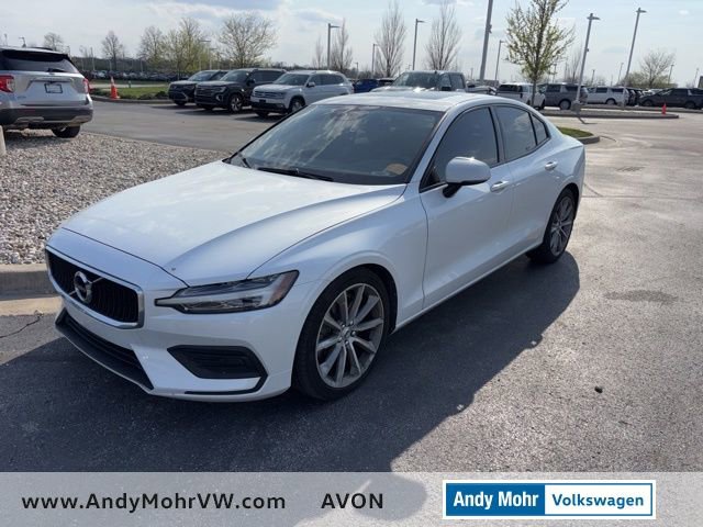 Used 2020 Volvo S60 T6 Momentum w/ Protection Package Premier image 2