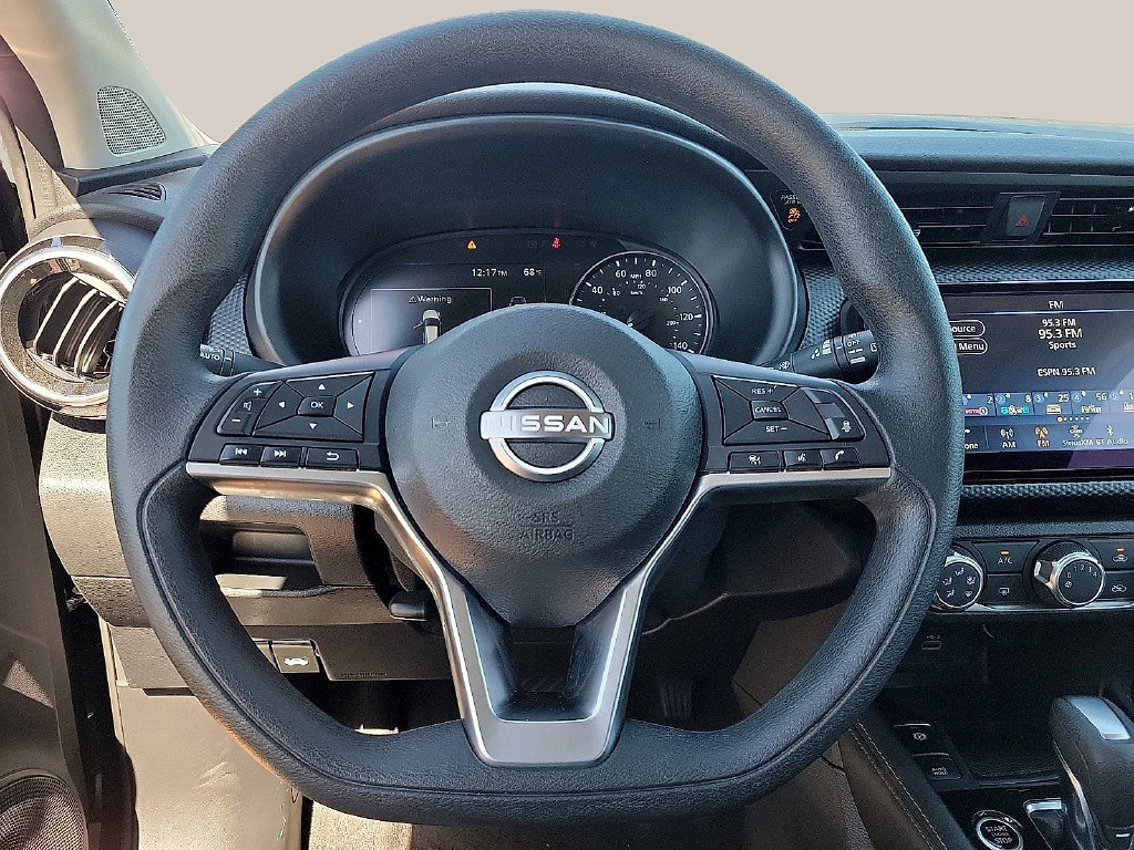 Used 2023 Nissan Kicks SV FWD image 19