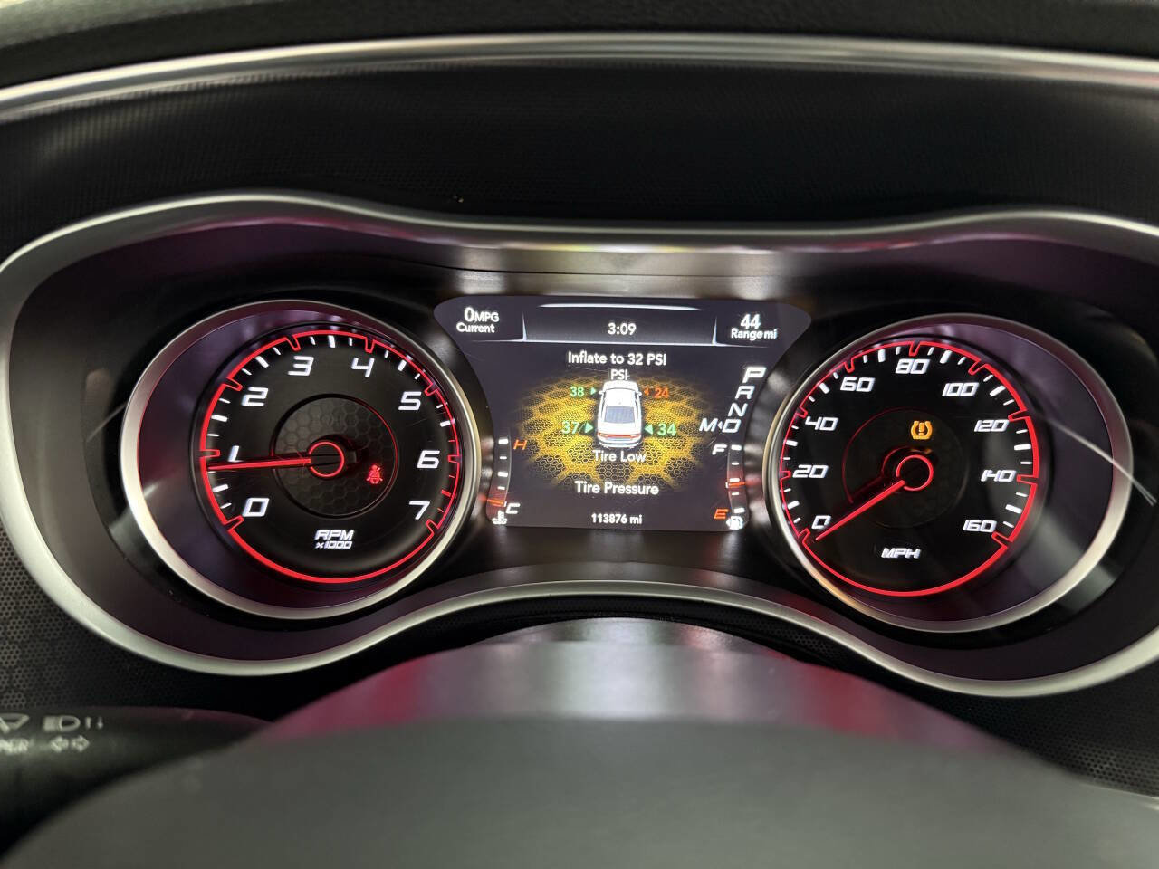 Used 2015 Dodge Charger R/T w/ Plus Group RWD image 24