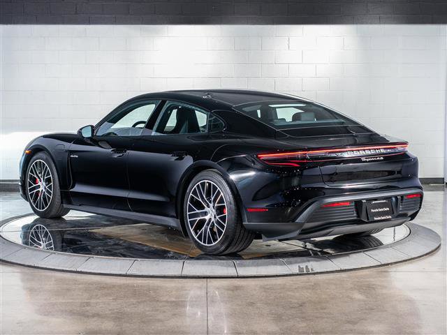 Certified 2025 Porsche Taycan 4S image 3