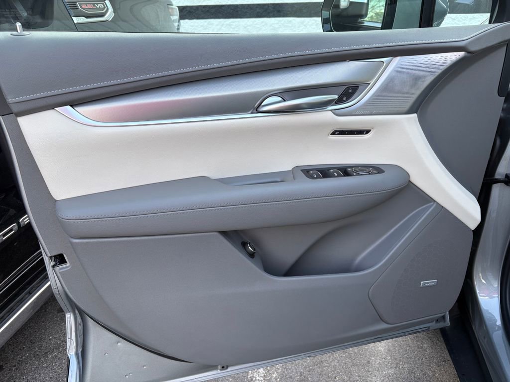 New 2026 Cadillac XT5 Premium Luxury image 12