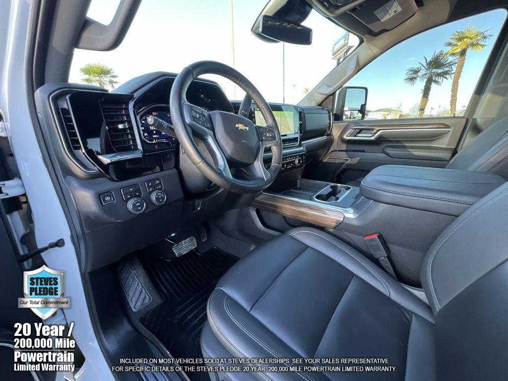 Certified 2025 Chevrolet Silverado 2500 LT w/ Z71 Chrome Sport Edition AWD/4WD image 14