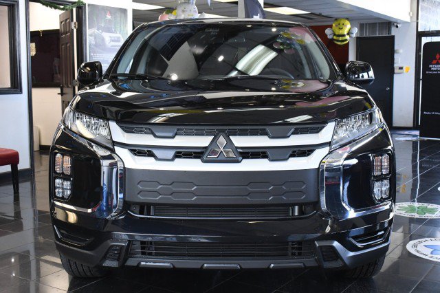 New 2027 Mitsubishi Outlander Sport ES AWD/4WD image 2