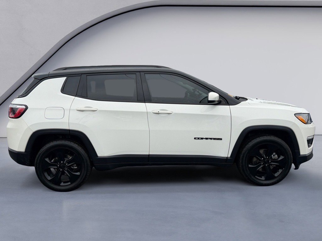 Used 2020 Jeep Compass Latitude image 6
