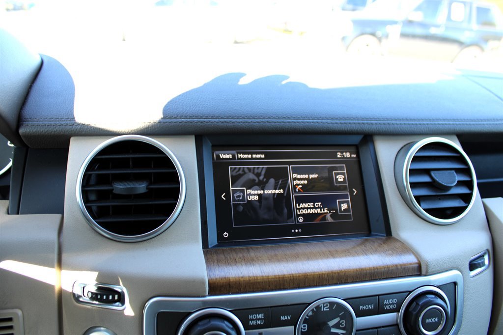 Used 2016 Land Rover LR4 HSE image 27