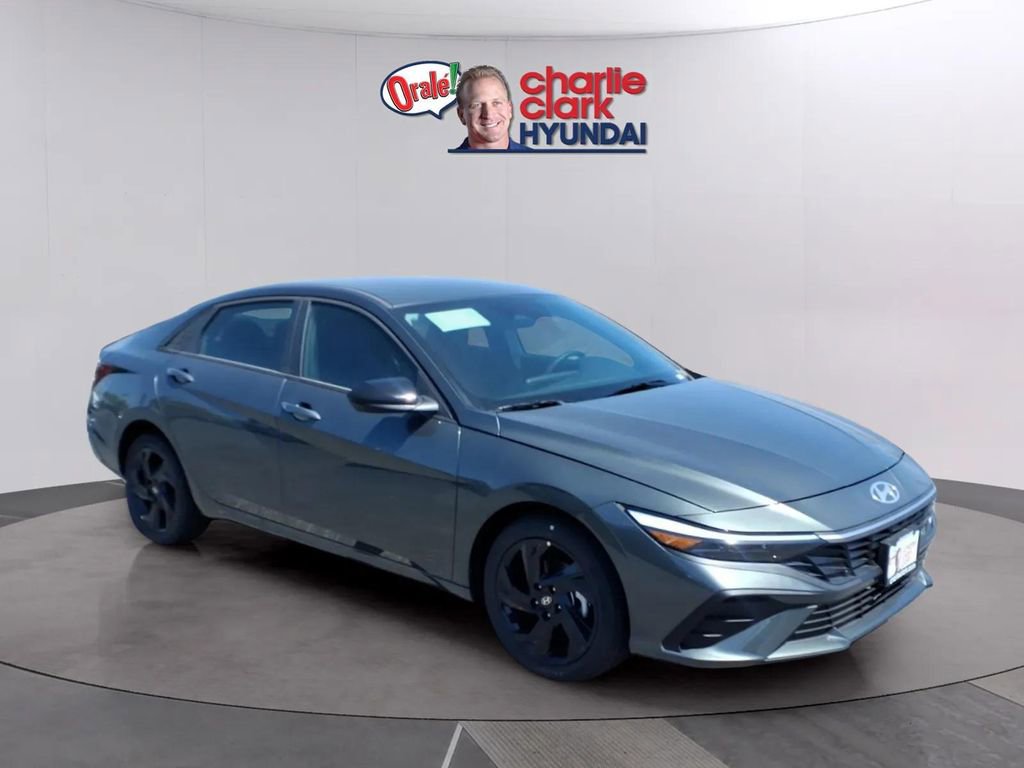 New 2026 Hyundai Elantra Sport w/ Cargo Package FWD image 7