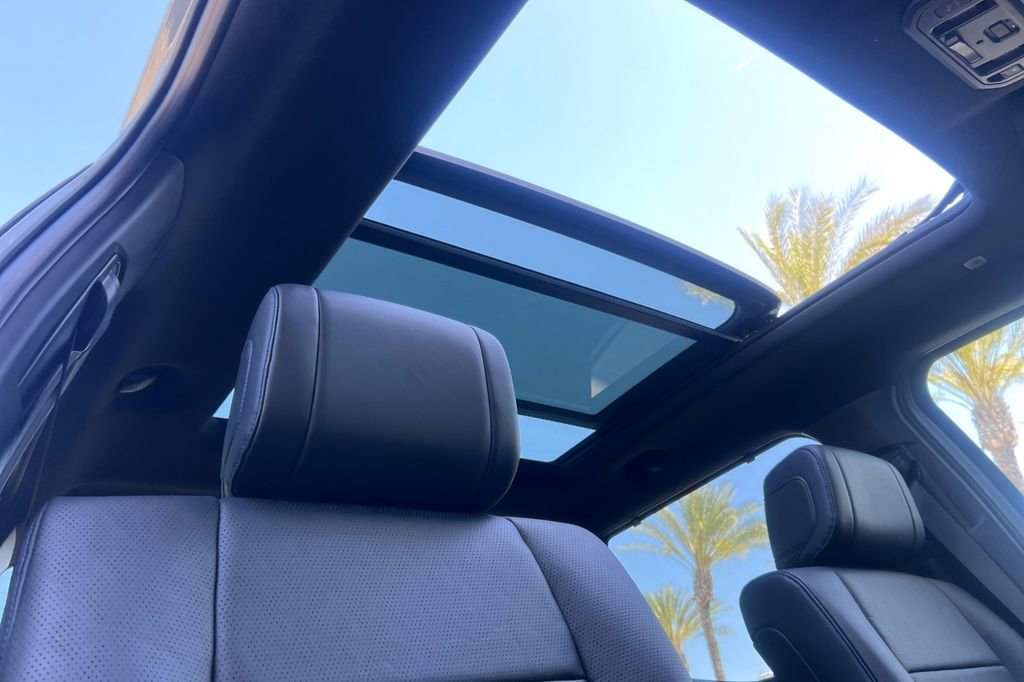 New 2026 Toyota Tundra Platinum AWD/4WD image 16