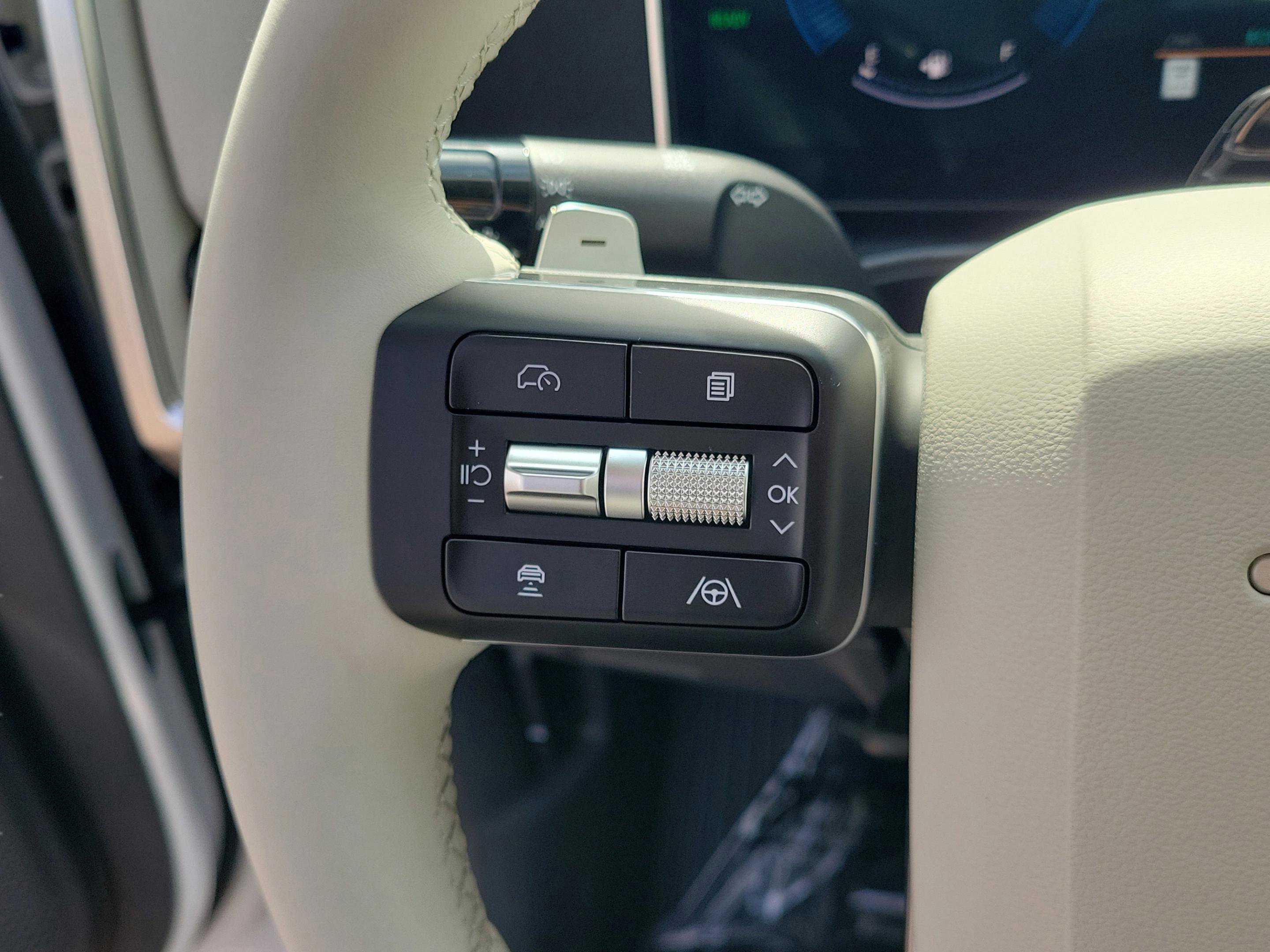 New 2026 Hyundai Santa Fe SEL image 29