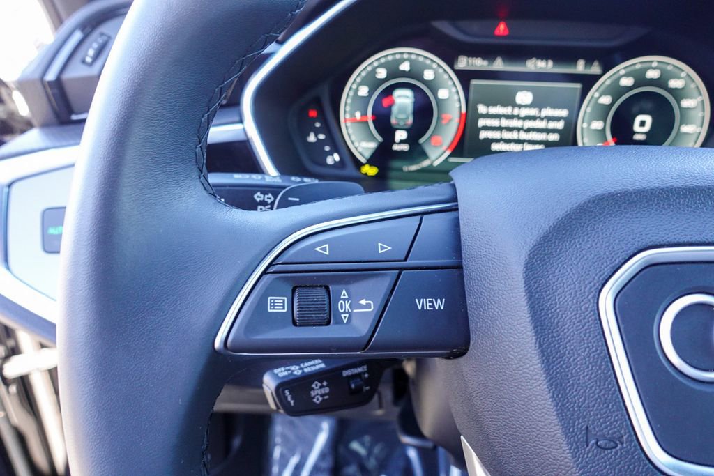 Used 2025 Audi Q3 2.0T Premium Plus w/ Premium Plus Package image 19