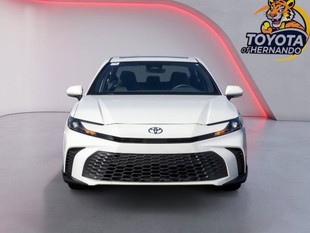 Certified 2025 Toyota Camry SE image 2