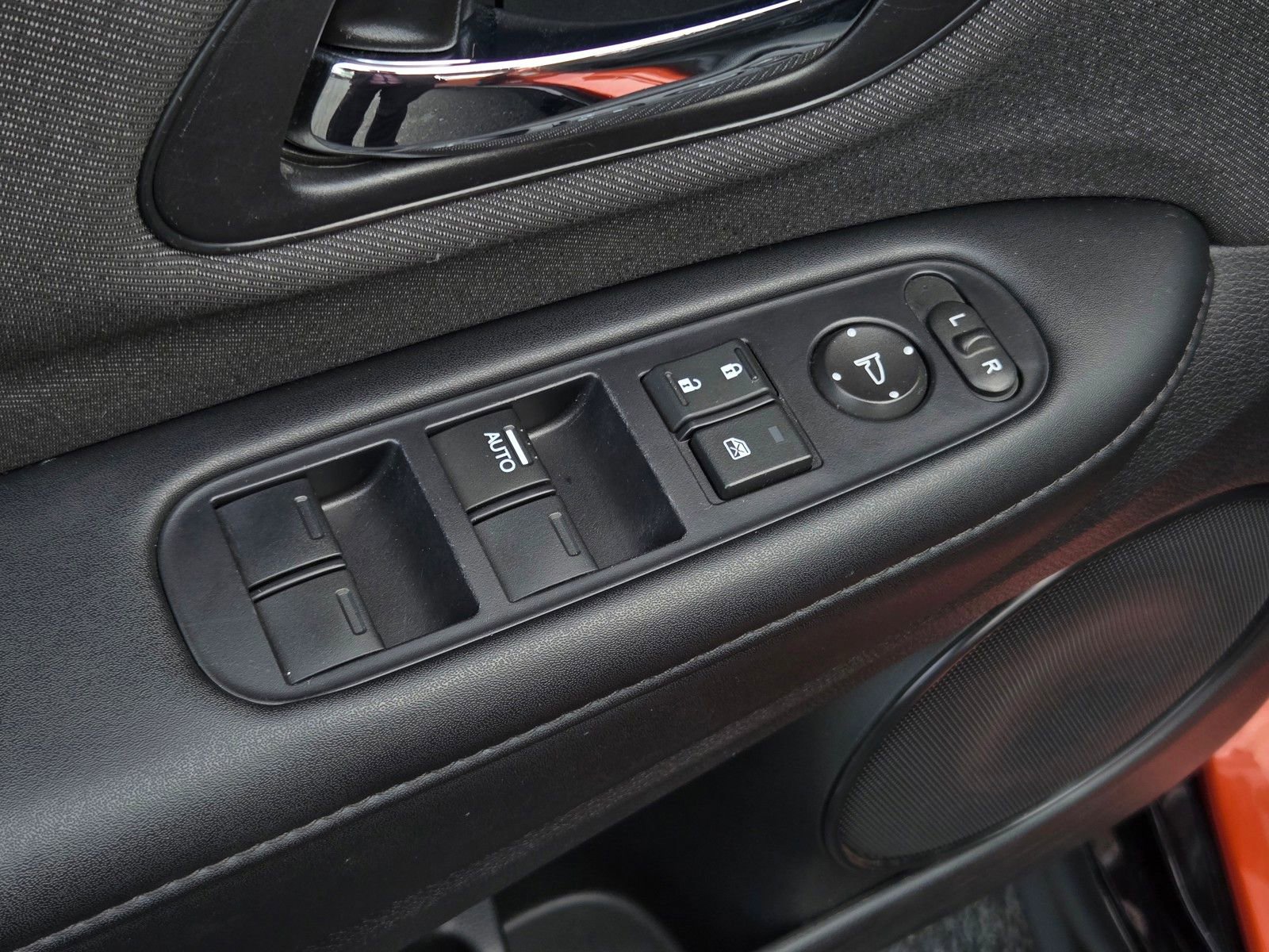 Used 2019 Honda HR-V Sport image 9