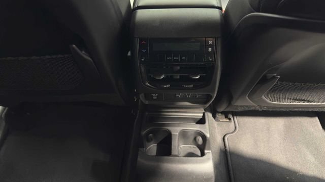 Used 2022 Jeep Grand Cherokee L Limited RWD image 18