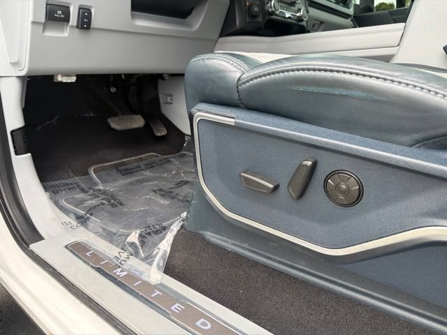Used 2024 Ford F450 Limited w/ FX4 Off-Road Package AWD/4WD image 26