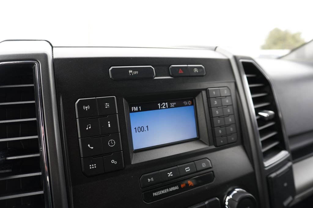 Used 2018 Ford F150 XLT w/ XTR Package image 16