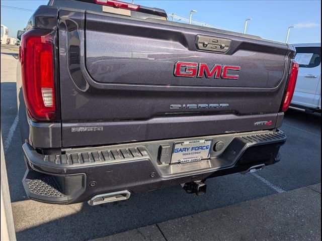 Used 2025 GMC Sierra 1500 AT4 w/ AT4 Premium Package AWD/4WD image 15