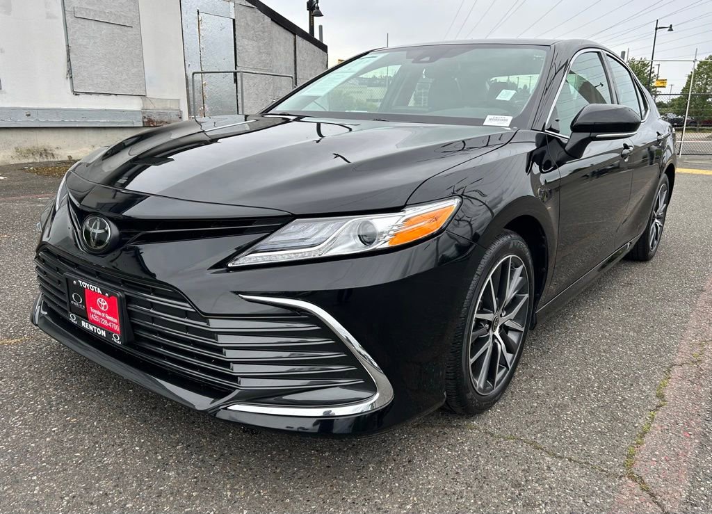 Certified 2023 Toyota Camry XLE w/ Cold Weather Package AWD/4WD video 1