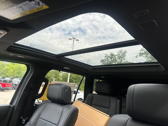New 2026 Toyota Sequoia Platinum AWD/4WD image 27